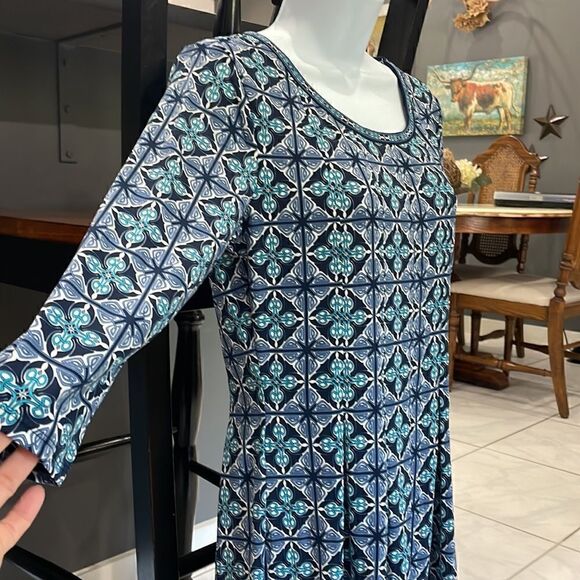 New! Jersey knit blue print A-line 3/4 sleeve pull over midi dress - Picture 6 of 16